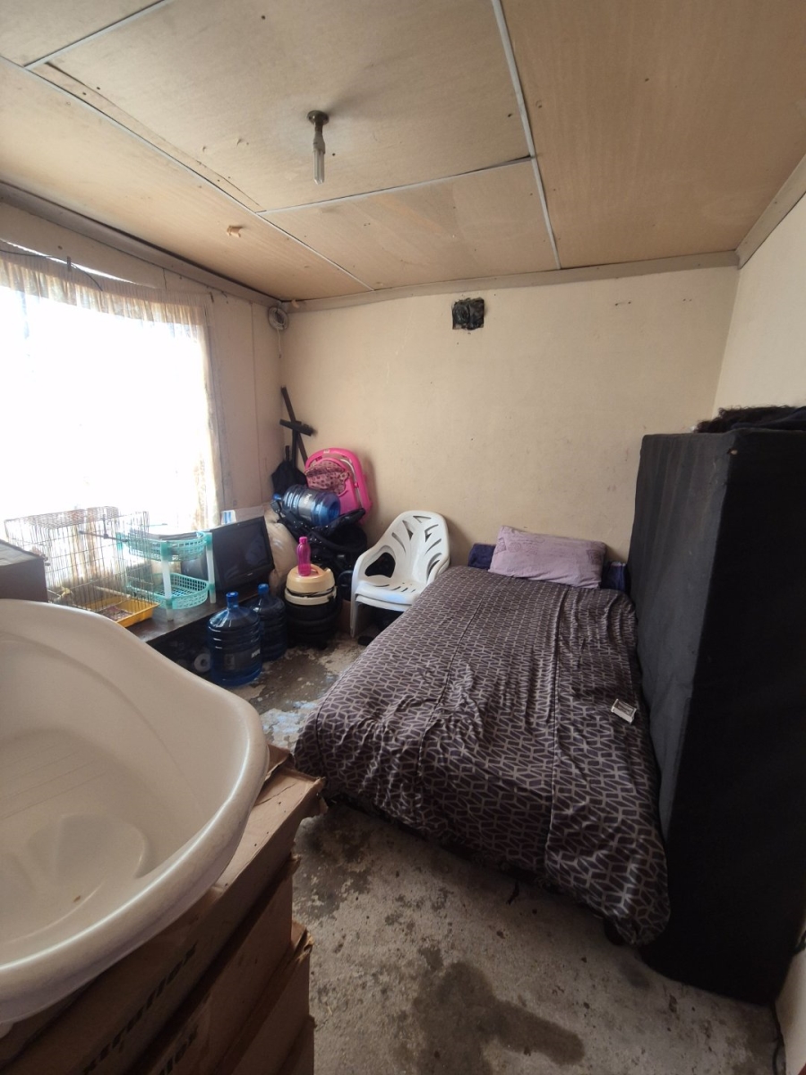 2 Bedroom Property for Sale in Kwazakhele Eastern Cape